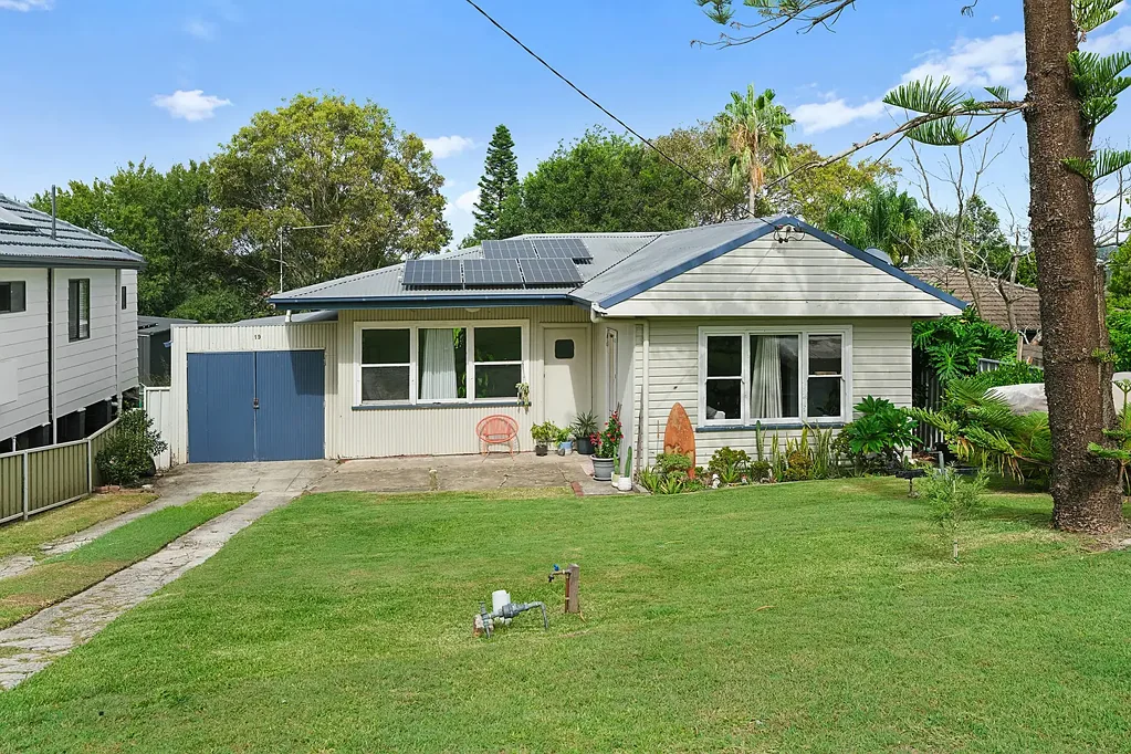 19 Jones Street, Birmingham Gardens, NSW 2287