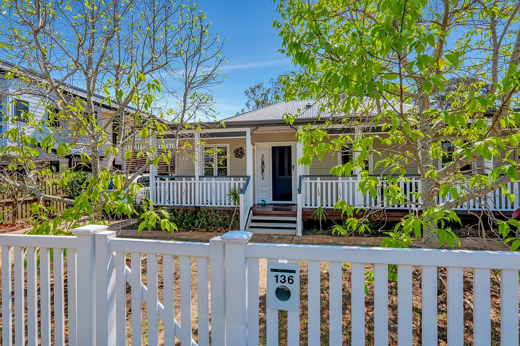 136 Dibar Street, Wynnum, QLD 4178
