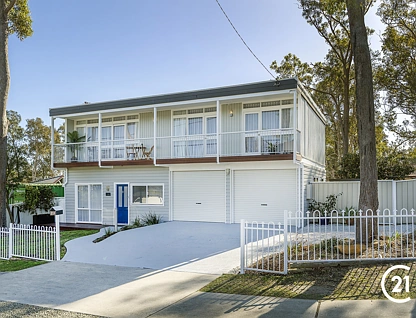 23 Cams Boulevard, Summerland Point, NSW 2259, 4 Kuwarto, 2 Banyo, House