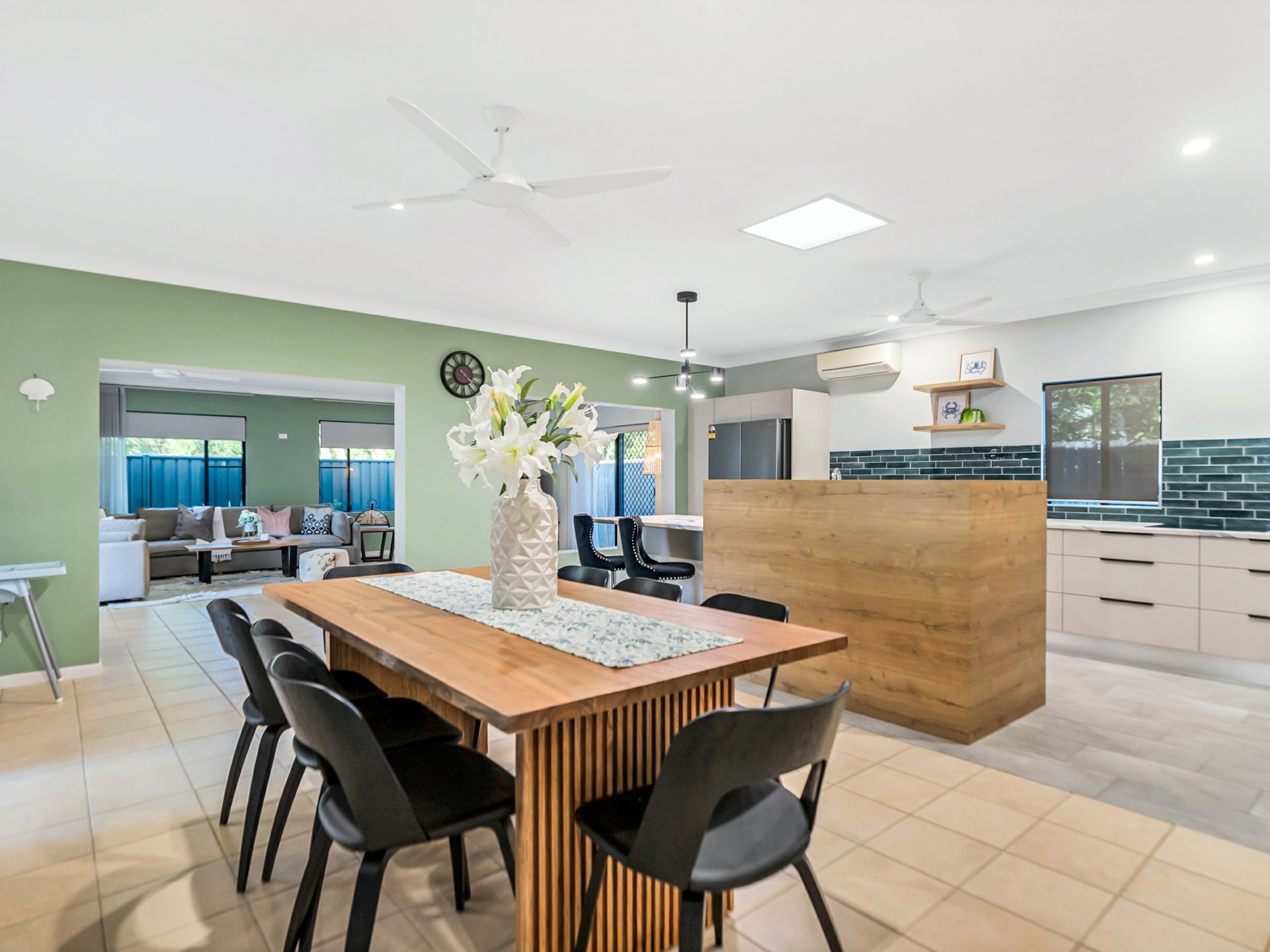 18 CORELLA ST, CRAIGLIE QLD 4877, 0 Kuwarto, 0 Banyo, House