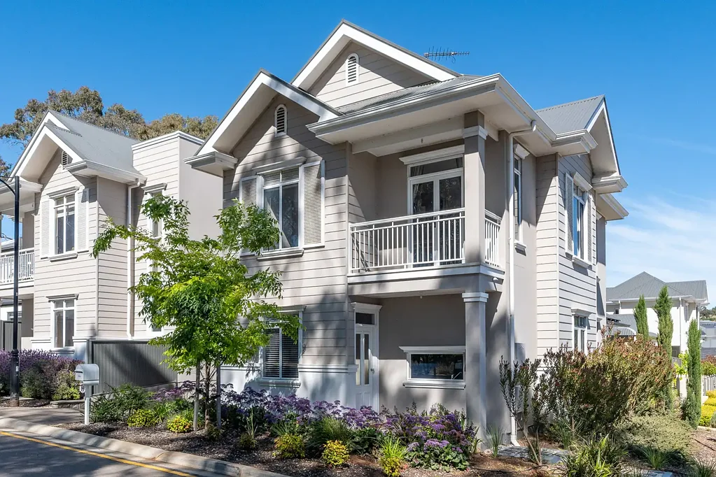 It's got charm and location!