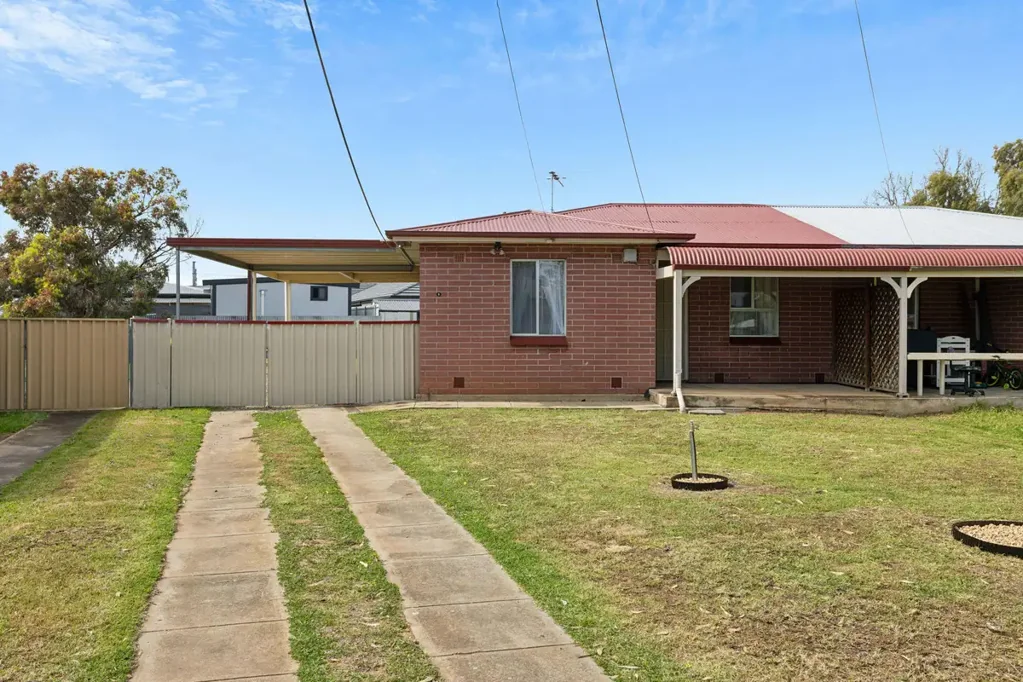 8 Mackay Crescent, Parafield Gardens, SA 5107