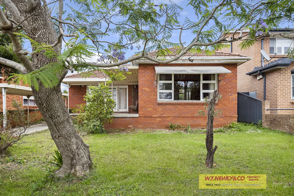 14A Carter Crescent, Gymea Bay, NSW 2227