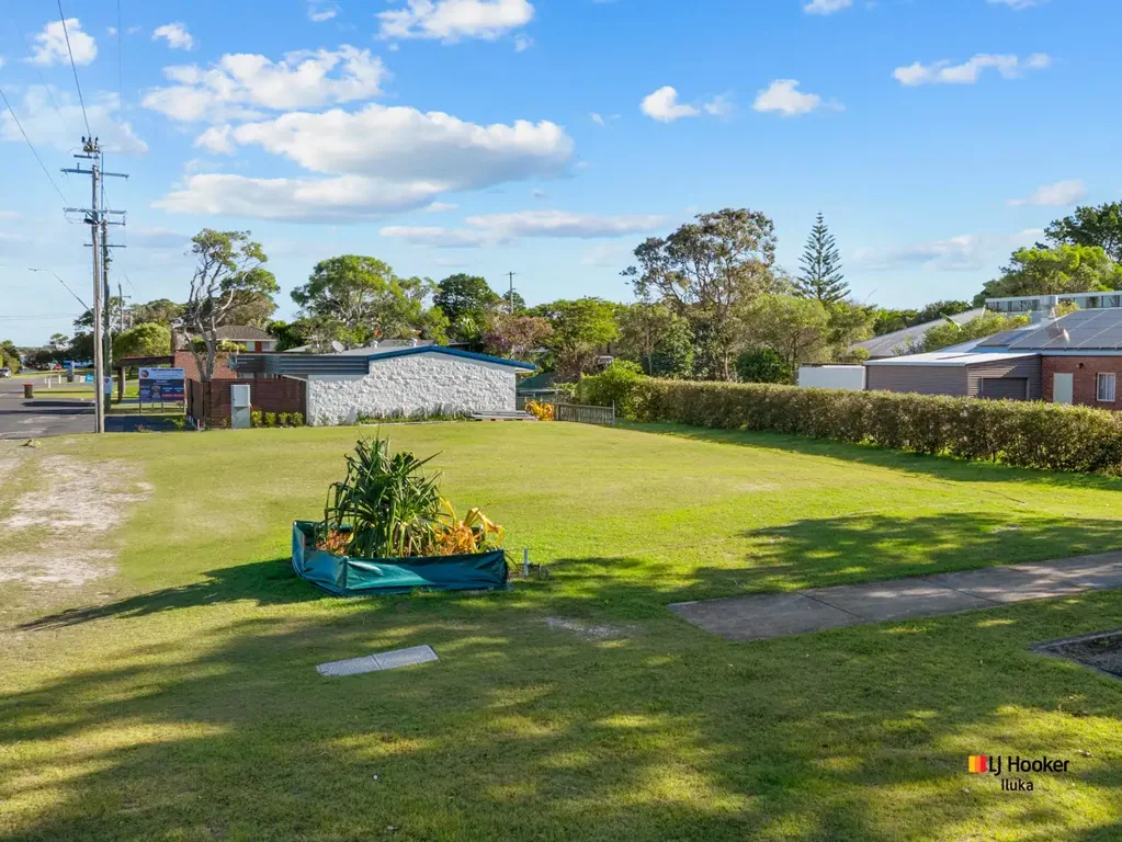 Iluka Build Your Dream Home or Develop � E1 Zoned Opportunity