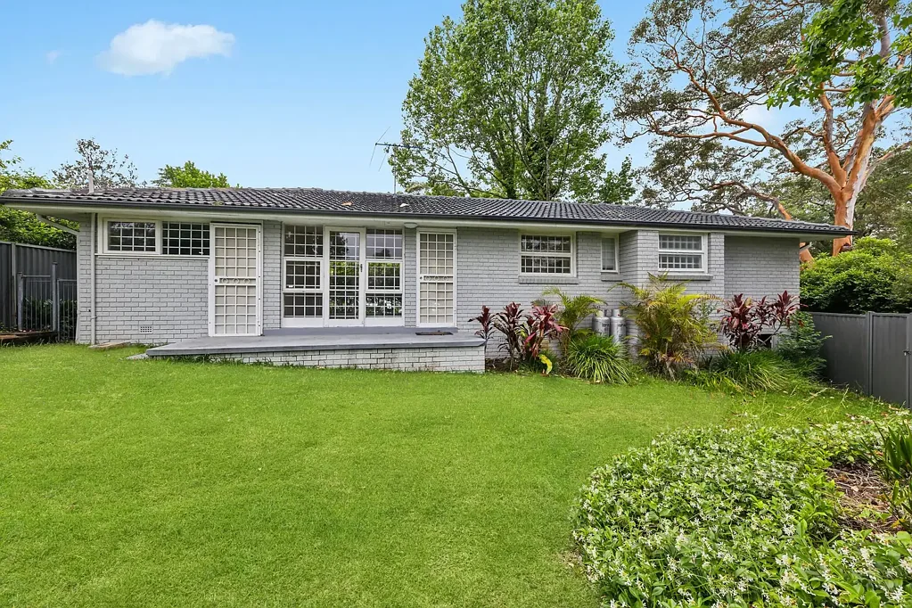 12 Marillian Avenue, Waitara, NSW 2077