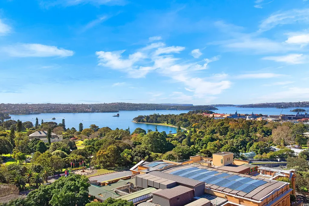 Sydney 3침실 A Truly Magnificent Penthouse with Harbour Views and House Like Proportions