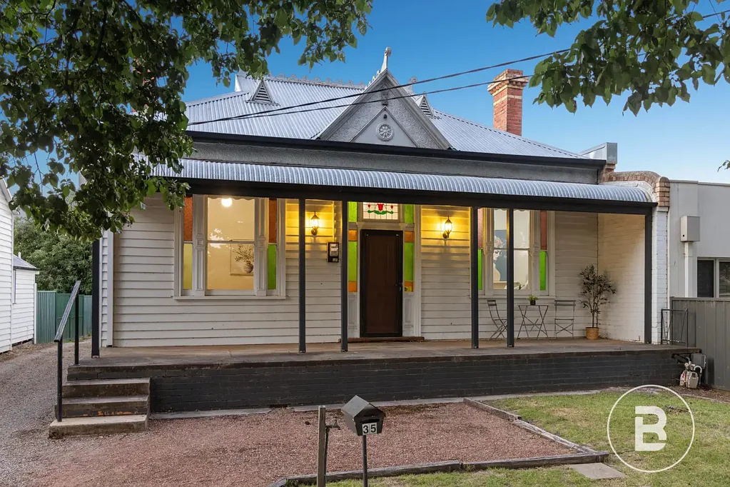 Bendigo 4房  Stunning Period Home Just Steps from Bendigo Amenities