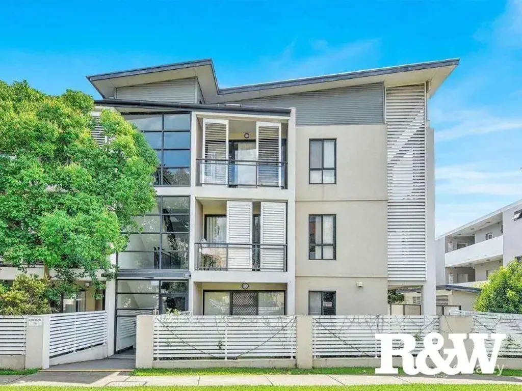 2/13-15 Lydbrook Street, Westmead, NSW 2145