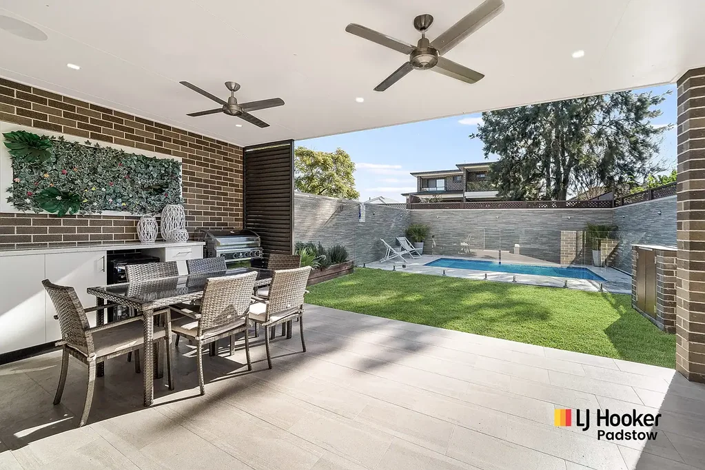 4 Barkl Avenue, Padstow, NSW 2211