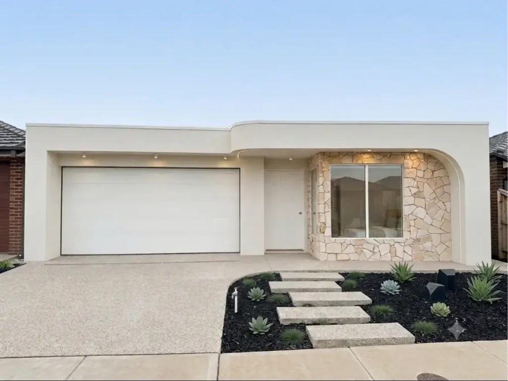 Deanside 4침실 Curved Architectural Masterpiece - Perfect for Family Living