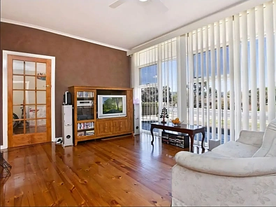 लिविंग रूम - 444 Wright Road, Modbury, SA 5092