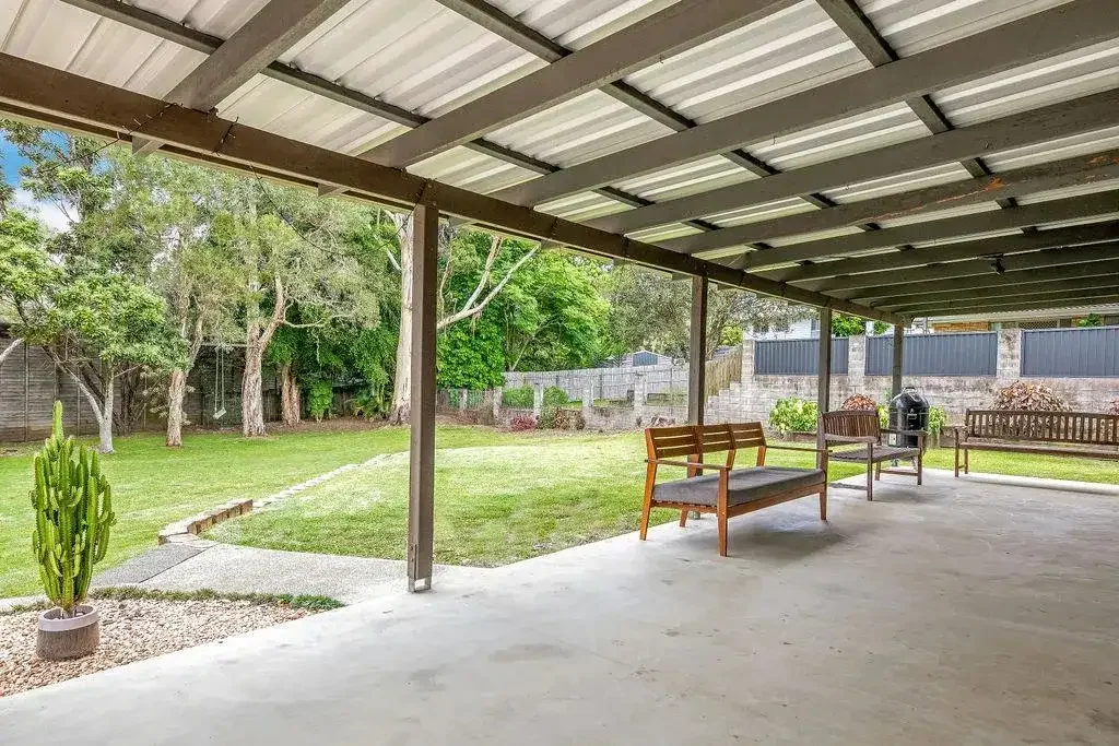 Generous Family Home in Convenient Kuluin Location