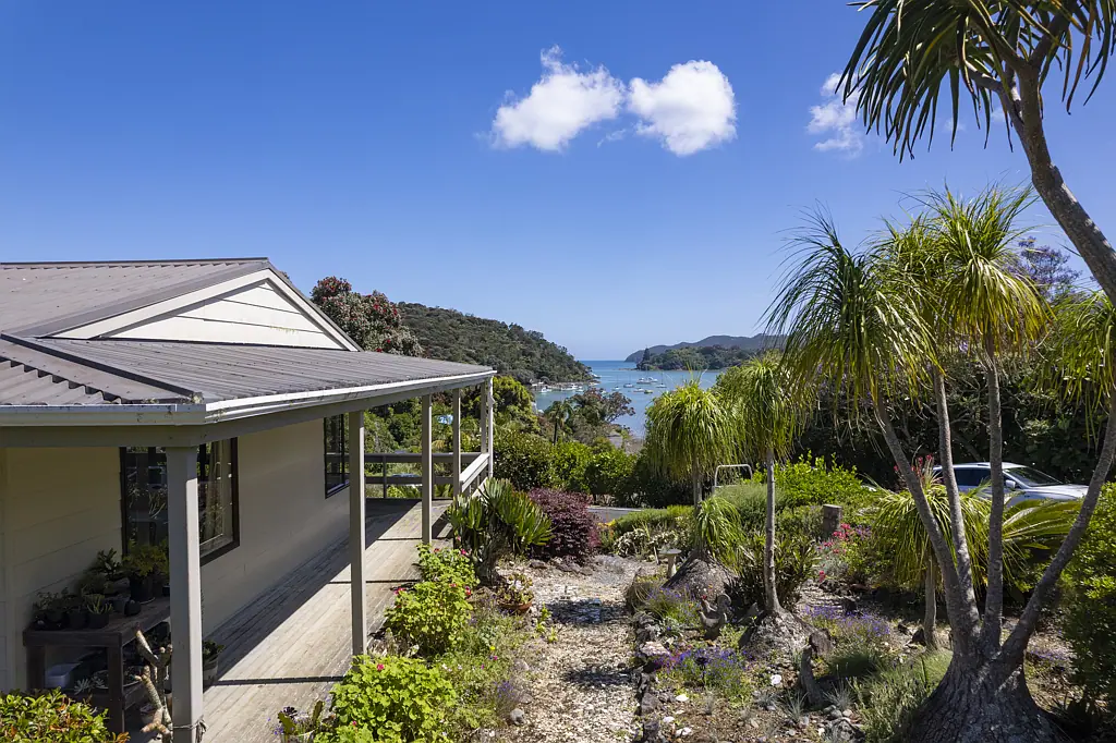 Mangonui 3침실 MANGONUI HOUSE AND GARDEN OVER LOOKING MILL BAY