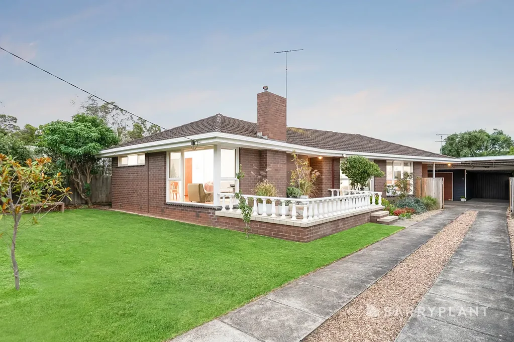 Highton 3房  Family Comfort & Space in Blue-Chip Highton