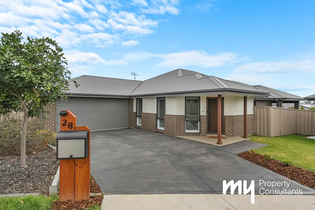 28 Tupman Street, Spring Farm, NSW 2570