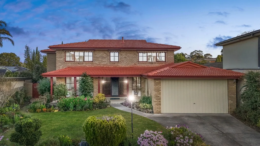 11 Strand Close, Glen Waverley, VIC 3150