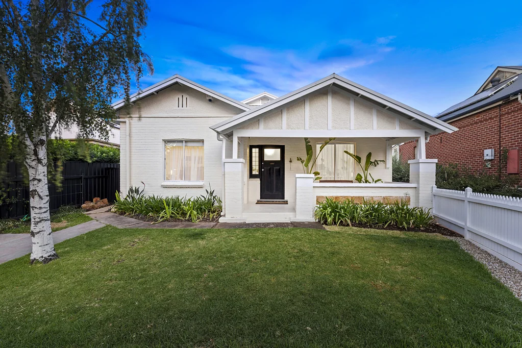 18 Barnes Avenue, Magill, SA 5072