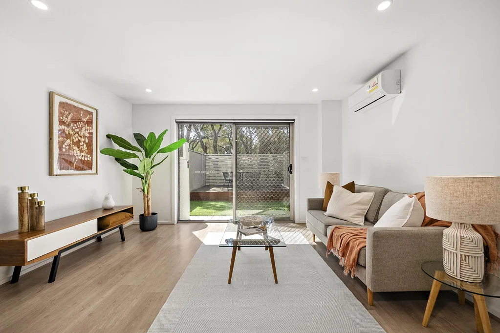 6/167 Mortimer Lewis Drive, Greenway, ACT 2900
