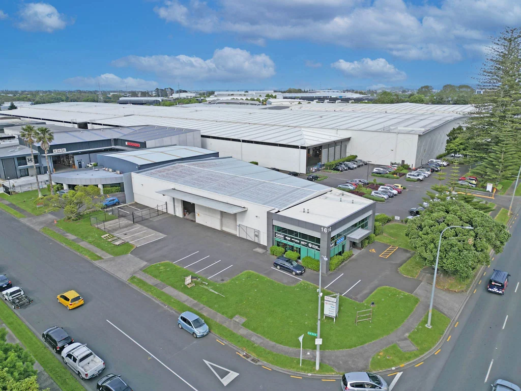 East Tamaki PRIME CORNER SITE ON HIGHBROOK