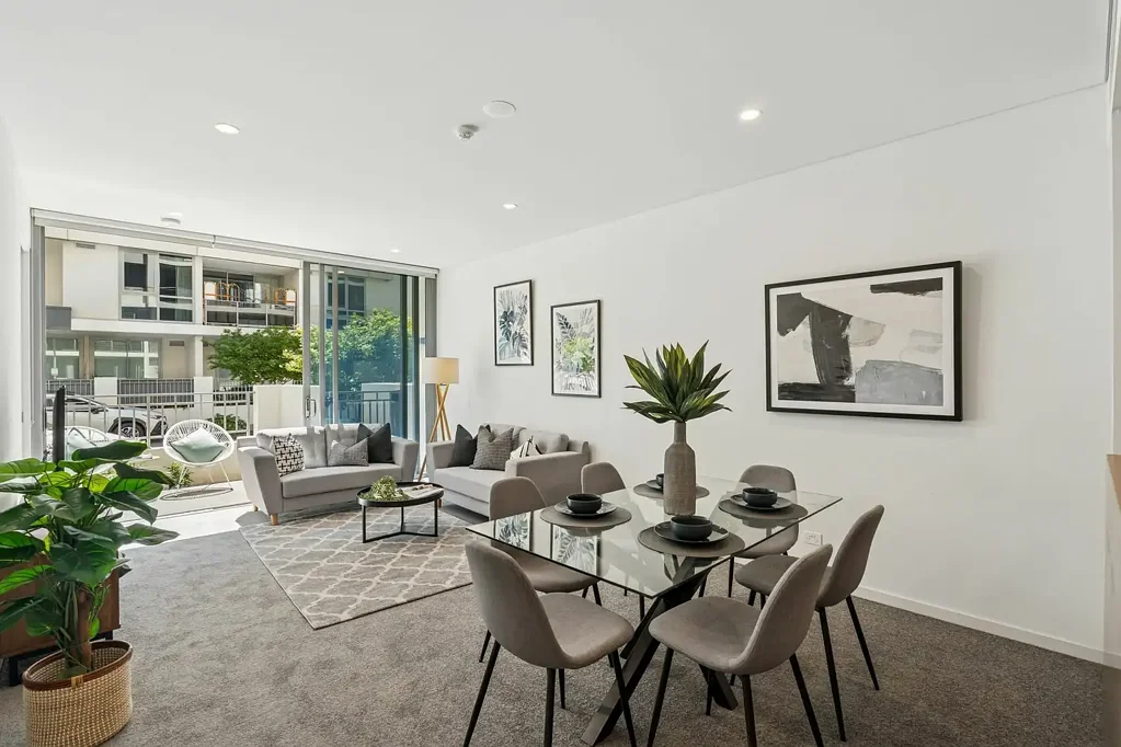 East Perth 1 Slaapkamer One Bedroom Plus a Separate Study!