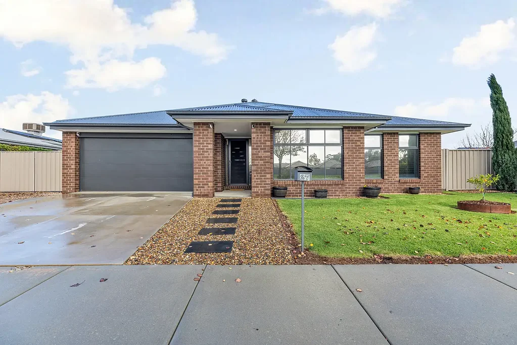 Echuca 3બેડરૂમ The Ideal Place to Call Home