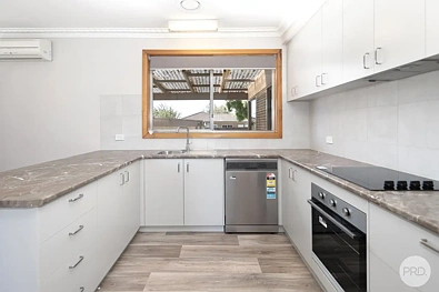 6 Romney Street, Wendouree, VIC 3355, 3 Kuwarto, 1 Banyo, House
