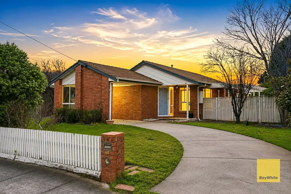 Hoppers Crossing 4Kwarto Family Convenience in Bellbridge - Subdivision or Redevelopment Potential (STCA)