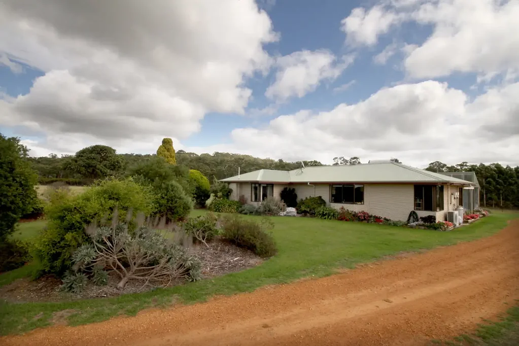 North Walpole Your Dream Rural Escape Awaits  A Rare Lifestyle Property