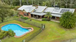 16 Hillview Drive, Waterview Heights