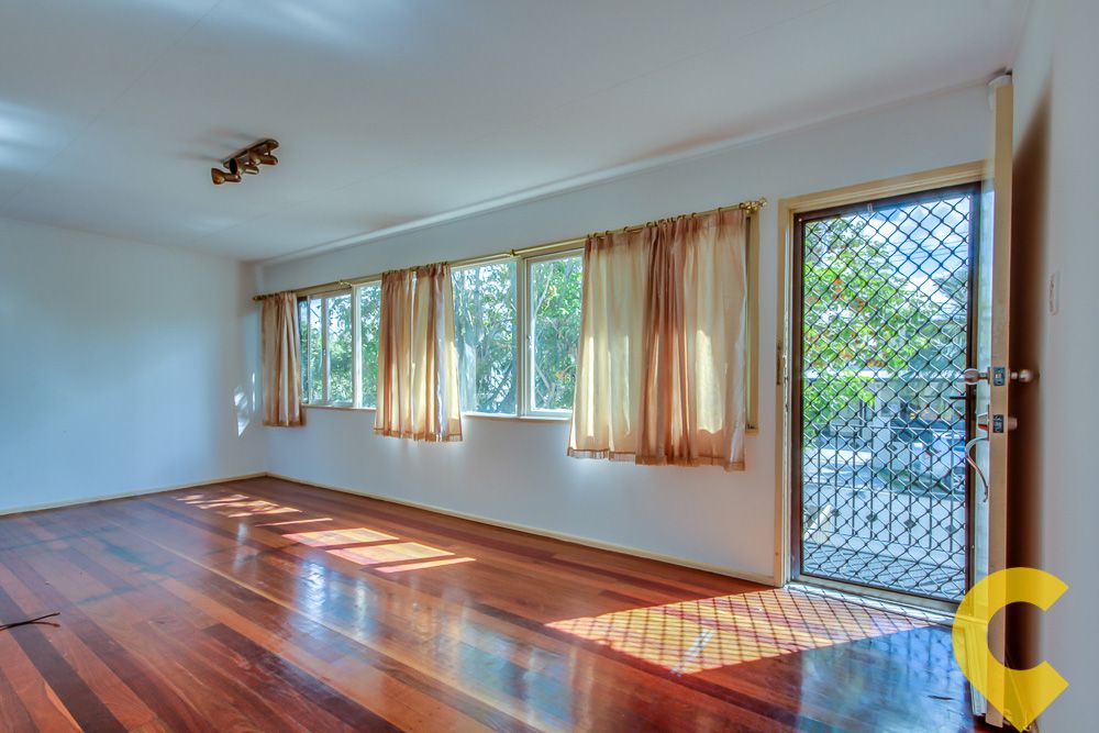 22 SYLVANIA ST, LOGAN CENTRAL QLD 4114, 0房, 0浴, House