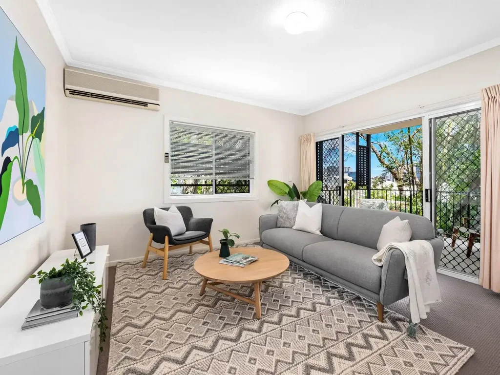 Contemporary Living in Teneriffe's Boutique Complex