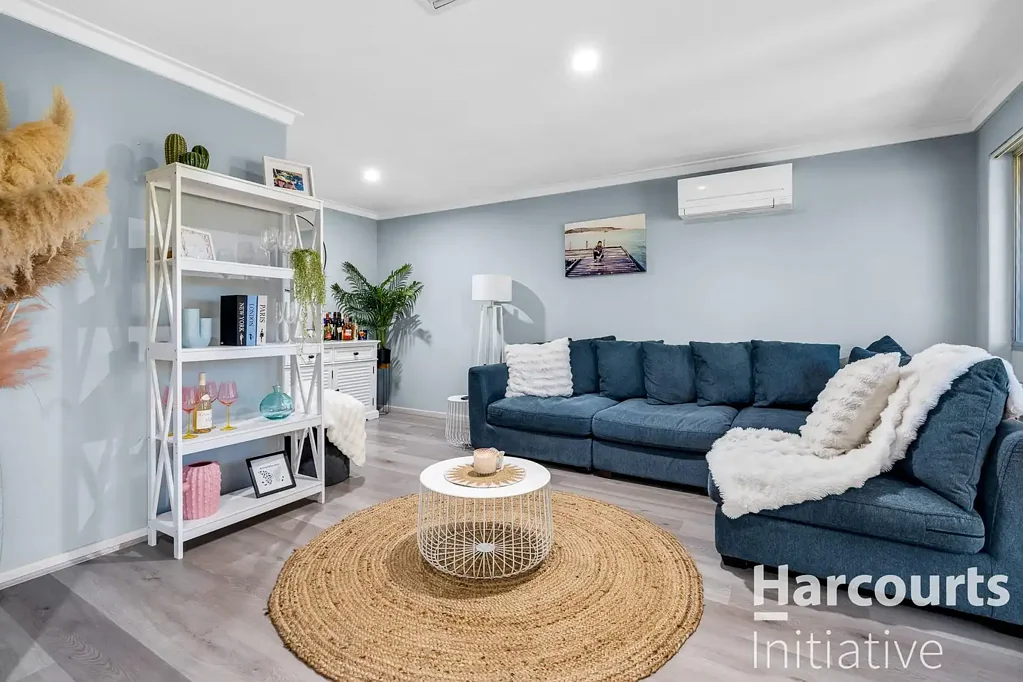 13 Nanovich Avenue, Girrawheen, WA 6064