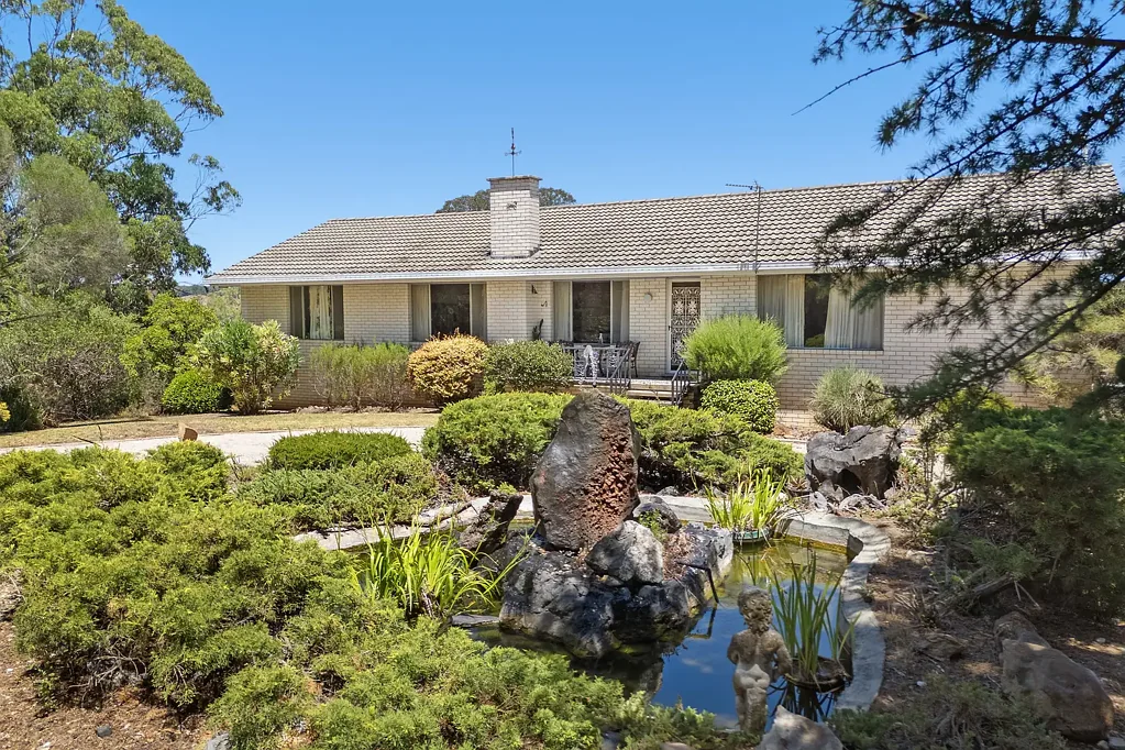 Kandos 3ห้องนอน 4 Saville Row, Kandos – Small Acreage Living With Big Lifestyle Appeal