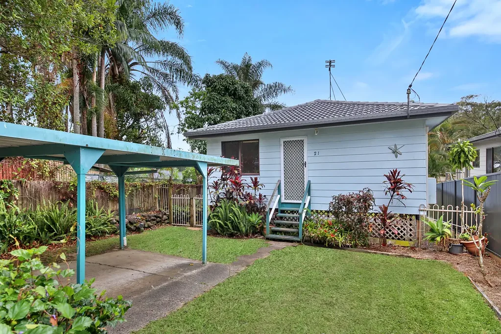 21 Paget Street, Mooloolah Valley, QLD 4553