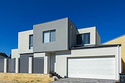 1/16 Pearson Drive, Success