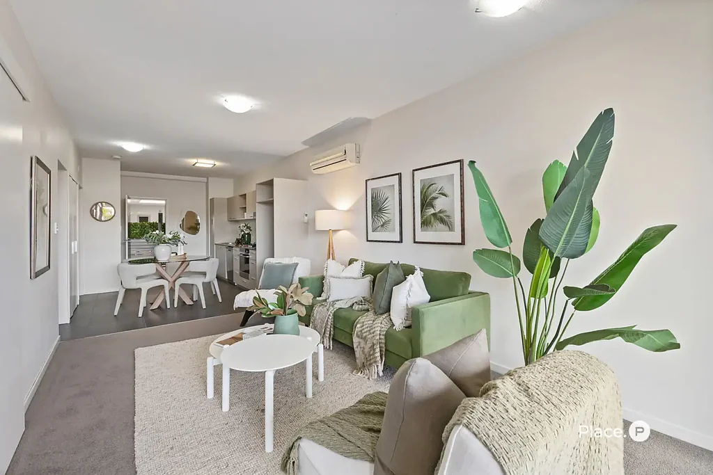 Bulimba 2બેડરૂમ Ground Floor Living with a 37.2m² Courtyard in River Reach Bulimba