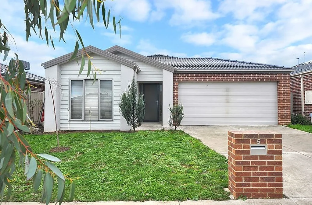 5 Oberon Street, Alfredton, VIC 3350