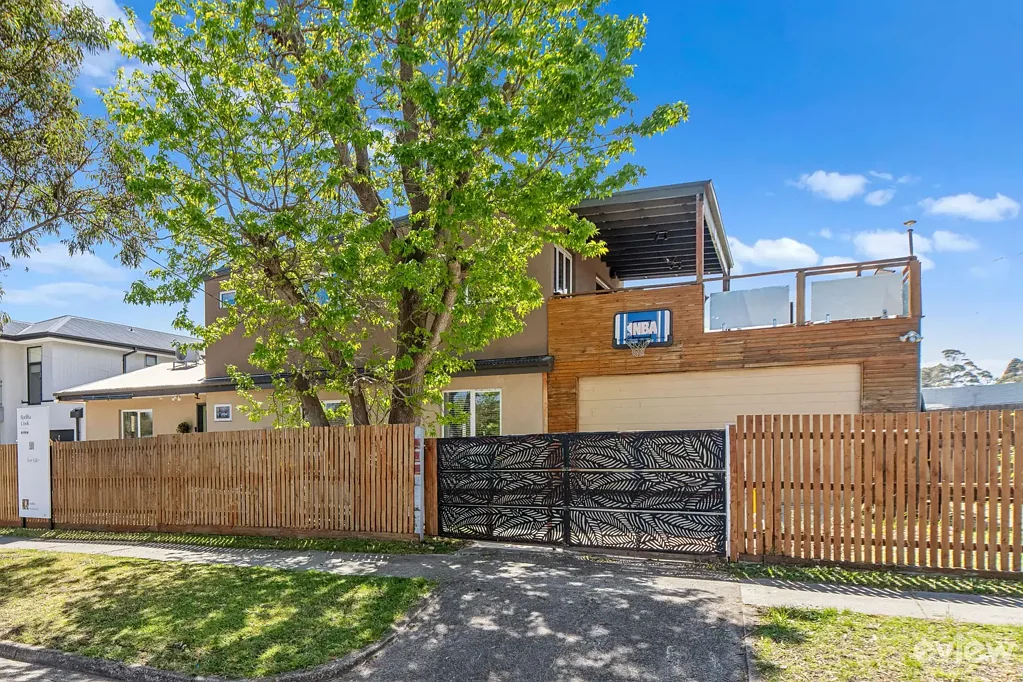 Frankston South 4Phòng ngủ Lifestyle, location and potential - the perfect family opportunity