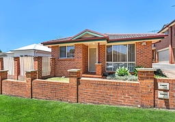 1/35-37 Matthews Street, Wollongong
