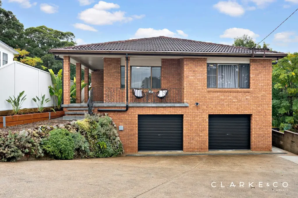 Cardiff 5房  FAMILY FLEXIBILITY WITH A STUNNING POOLSIDE SETTING!