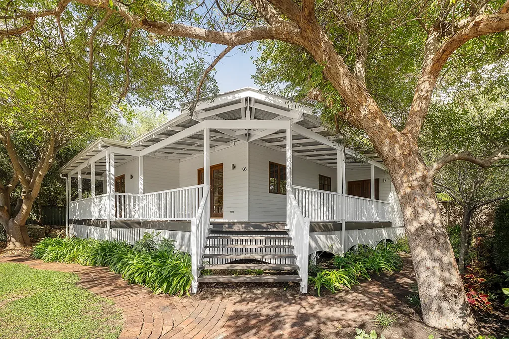 Mosman Park 4Habitaciones CHARMING GARDEN, SINGLE LEVEL, FAMILY HOME - ZONED FOR SUBDIVISION POTENTIAL