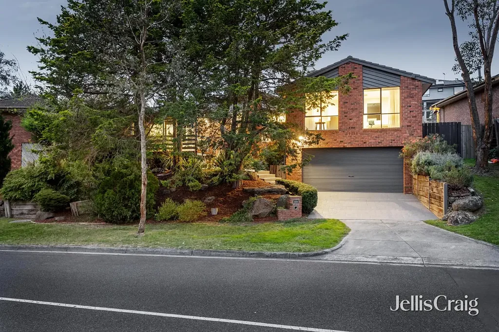64 Parry Road, Eltham North, VIC 3095