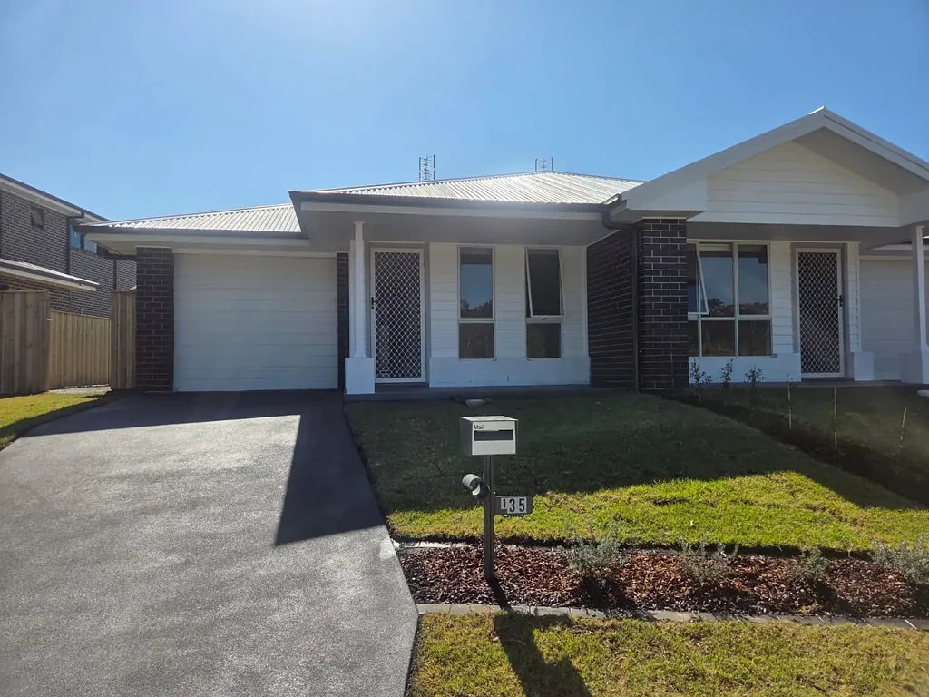 BRAND NEW 3 BEDROOM DUPLEX