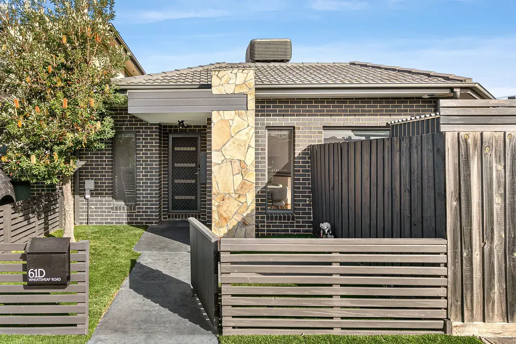 61D Wheatsheaf Road, Glenroy, VIC 3046