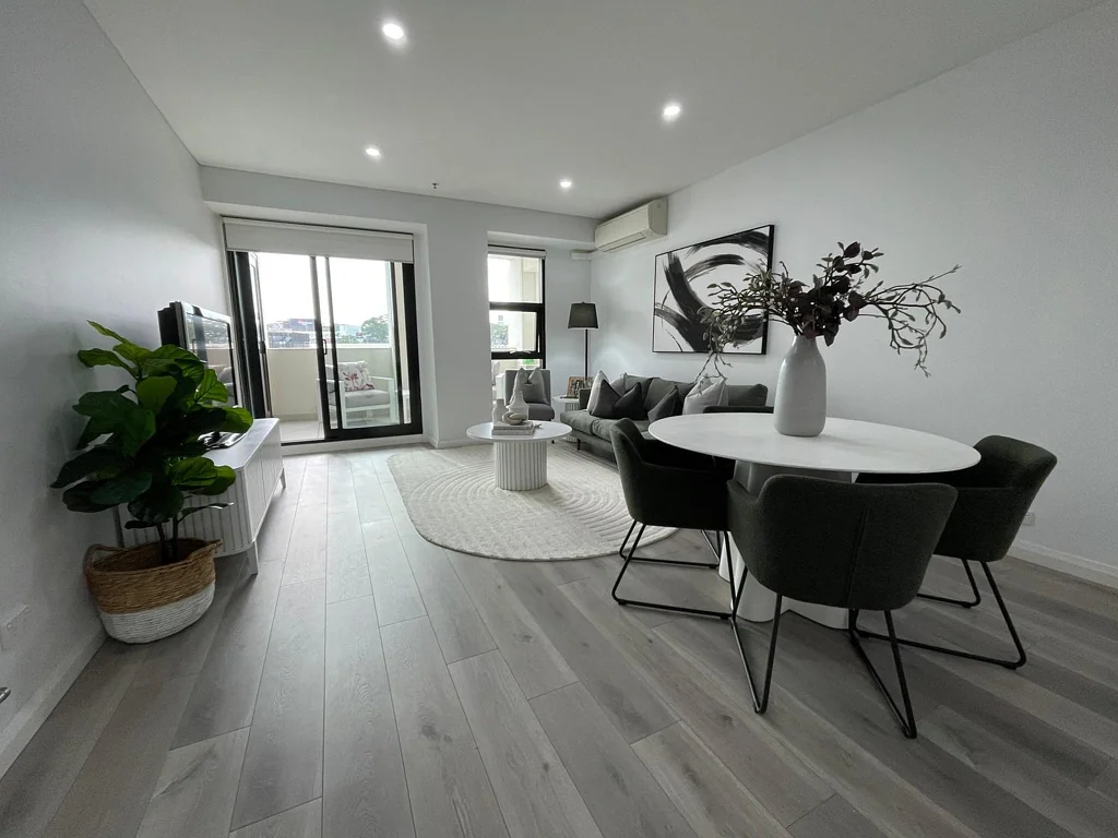 Bankstown 2कमरा BEAUTIFUL TWO BEDROOM APARTMENT ON STACEY STREET