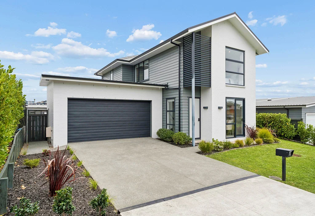 Red Beach 3 Bedroom Sunny and Modern