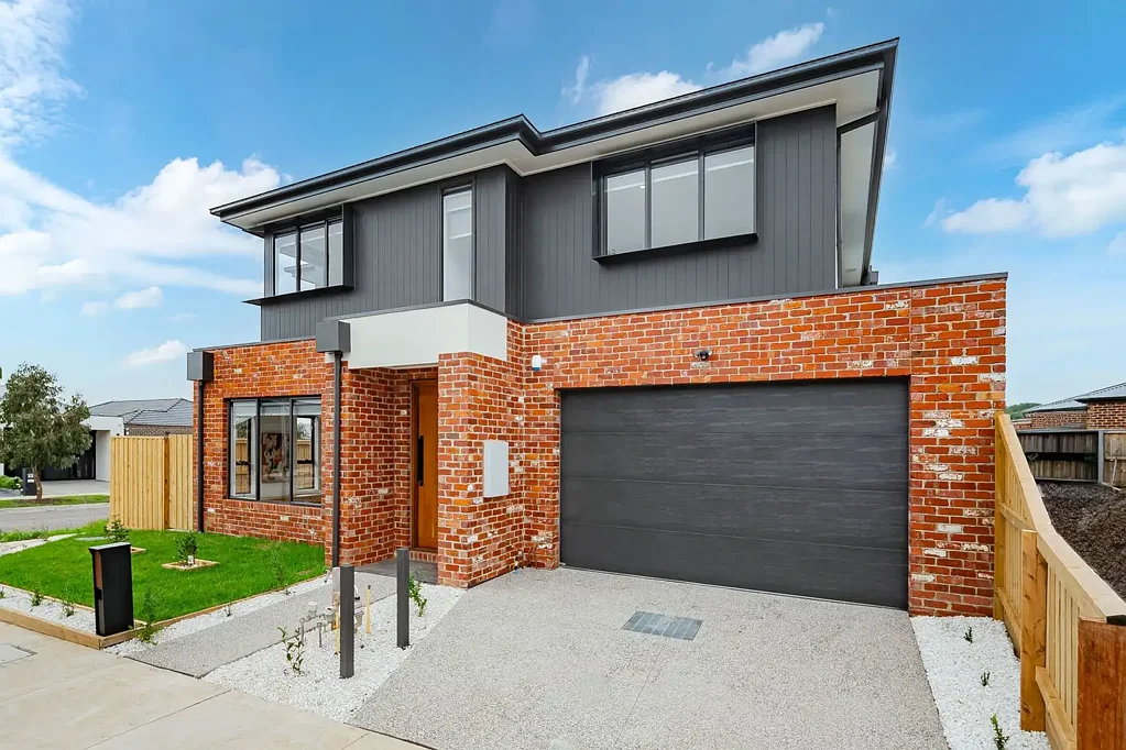Mickleham 4ห้องนอน Luxury Family Living in Mickleham's Heart