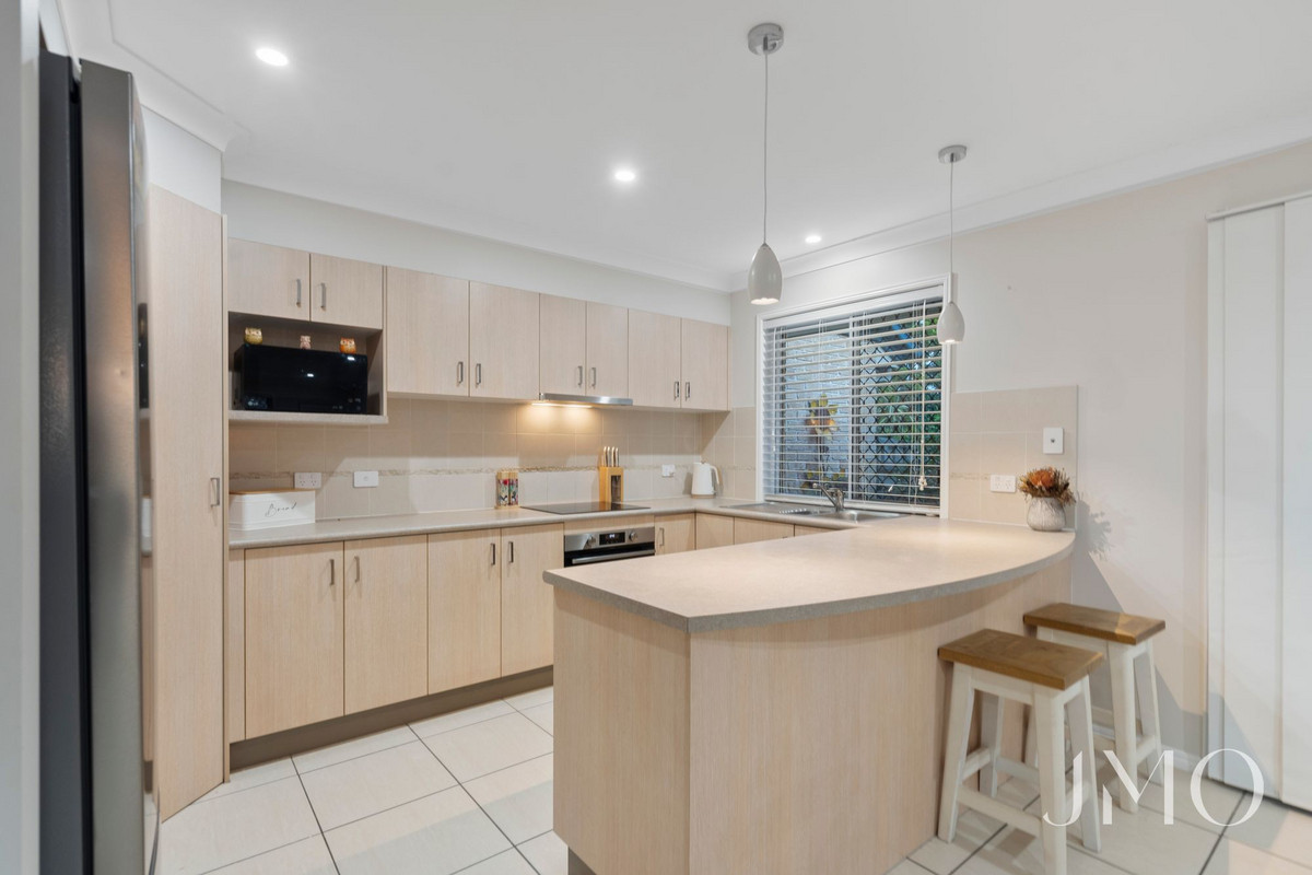 64 HALFWAY DR, ORMEAU QLD 4208, 0 habitaciones, 0 baños, House