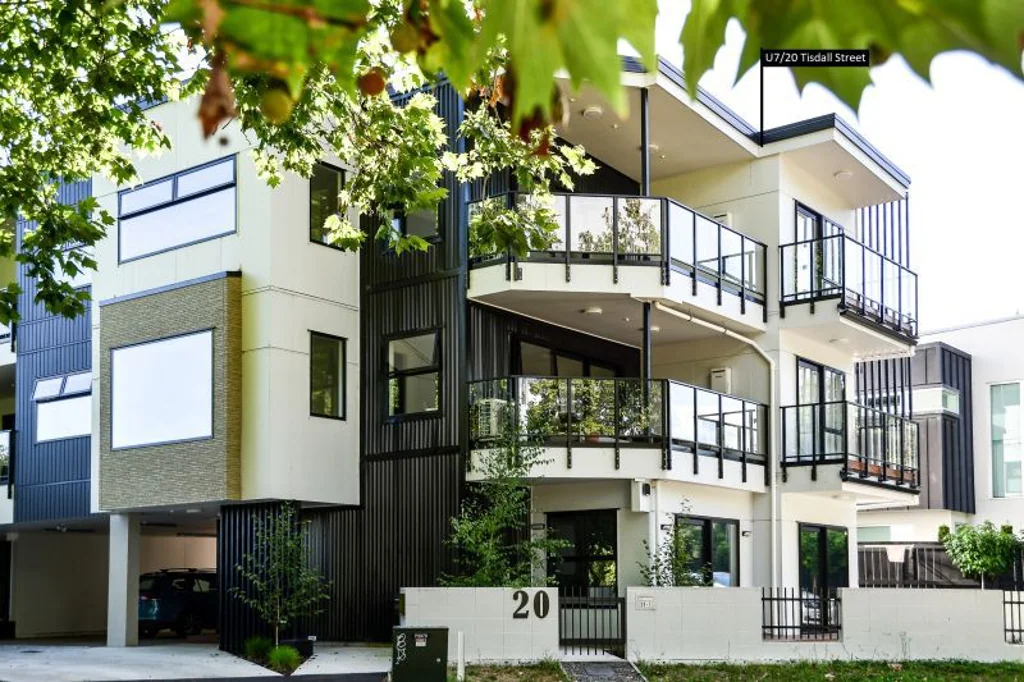 Hamilton Central 2房  CBD Apartment with River Views