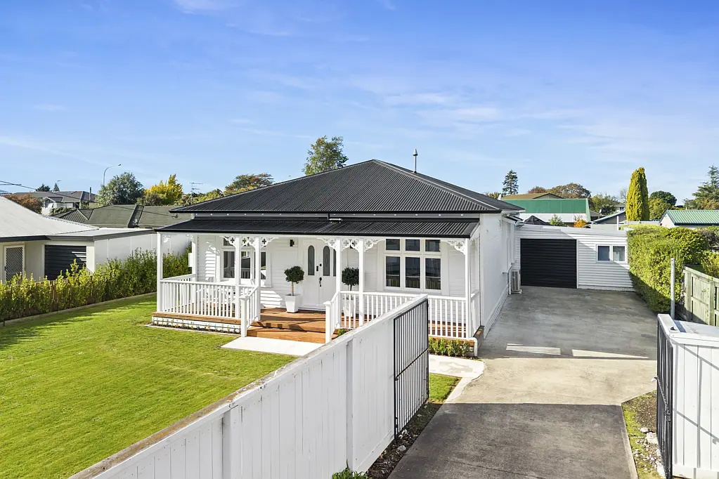 Springlands 4침실 Timeless Elegance Meets Modern Living